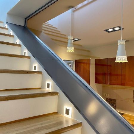 Penthouse W Private Rooftop And Free Parking Budapest Esterno foto