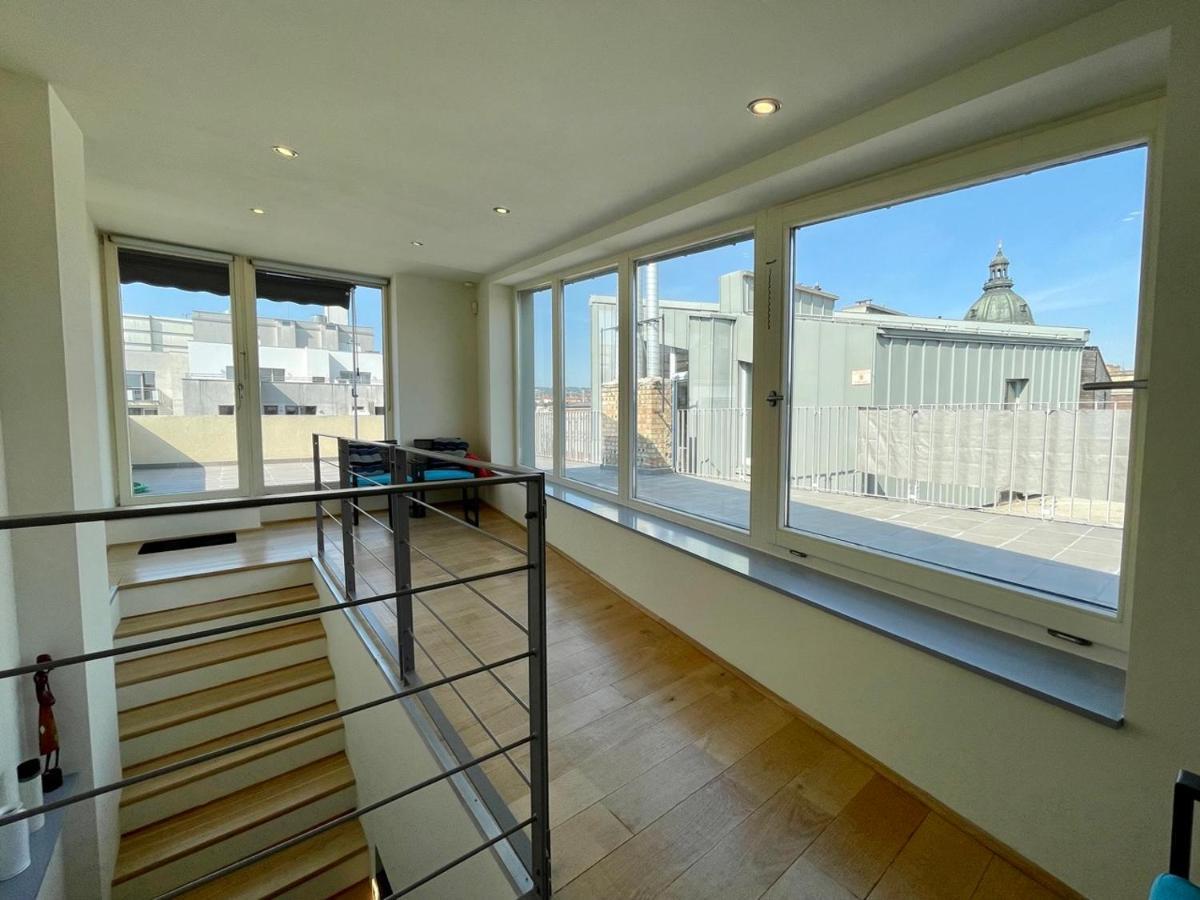 Penthouse W Private Rooftop And Free Parking Budapest Esterno foto