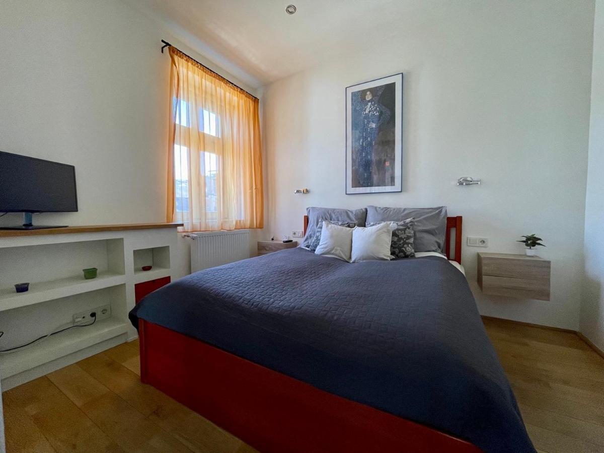 Penthouse W Private Rooftop And Free Parking Budapest Esterno foto