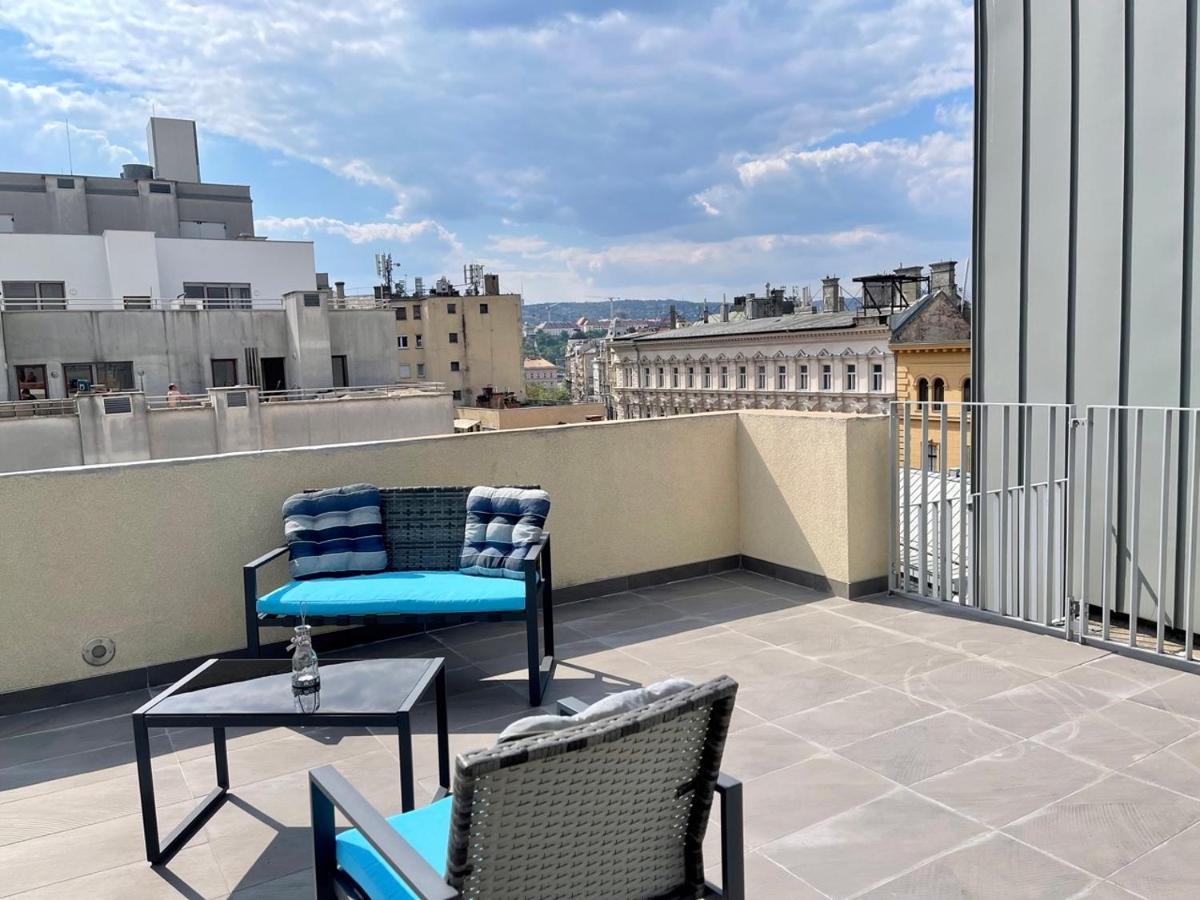 Penthouse W Private Rooftop And Free Parking Budapest Esterno foto